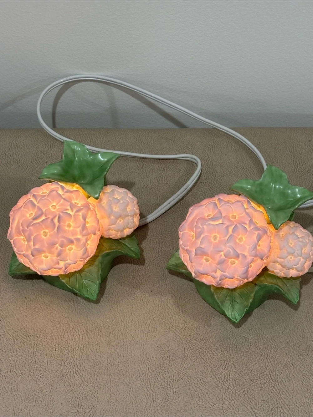Vtg Avon Porcelain Hydrangea Flower Night Light Oil Diffuser Purple Pink Lot 2